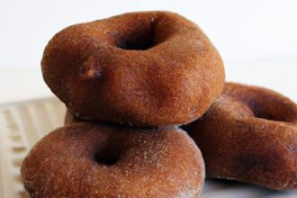 Irresistible Cinnamon Keto Donuts: Low-Carb Delight Explained