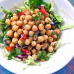 Crunchy Roasted Chickpea Salad: A Nutritious Twist