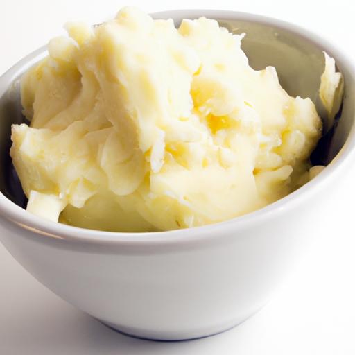 The Secret to Perfectly Creamy, Fluffy Mashed Potatoes