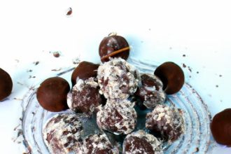 Decadent Keto Coconut Chocolate Truffles: A Guilt-Free Treat